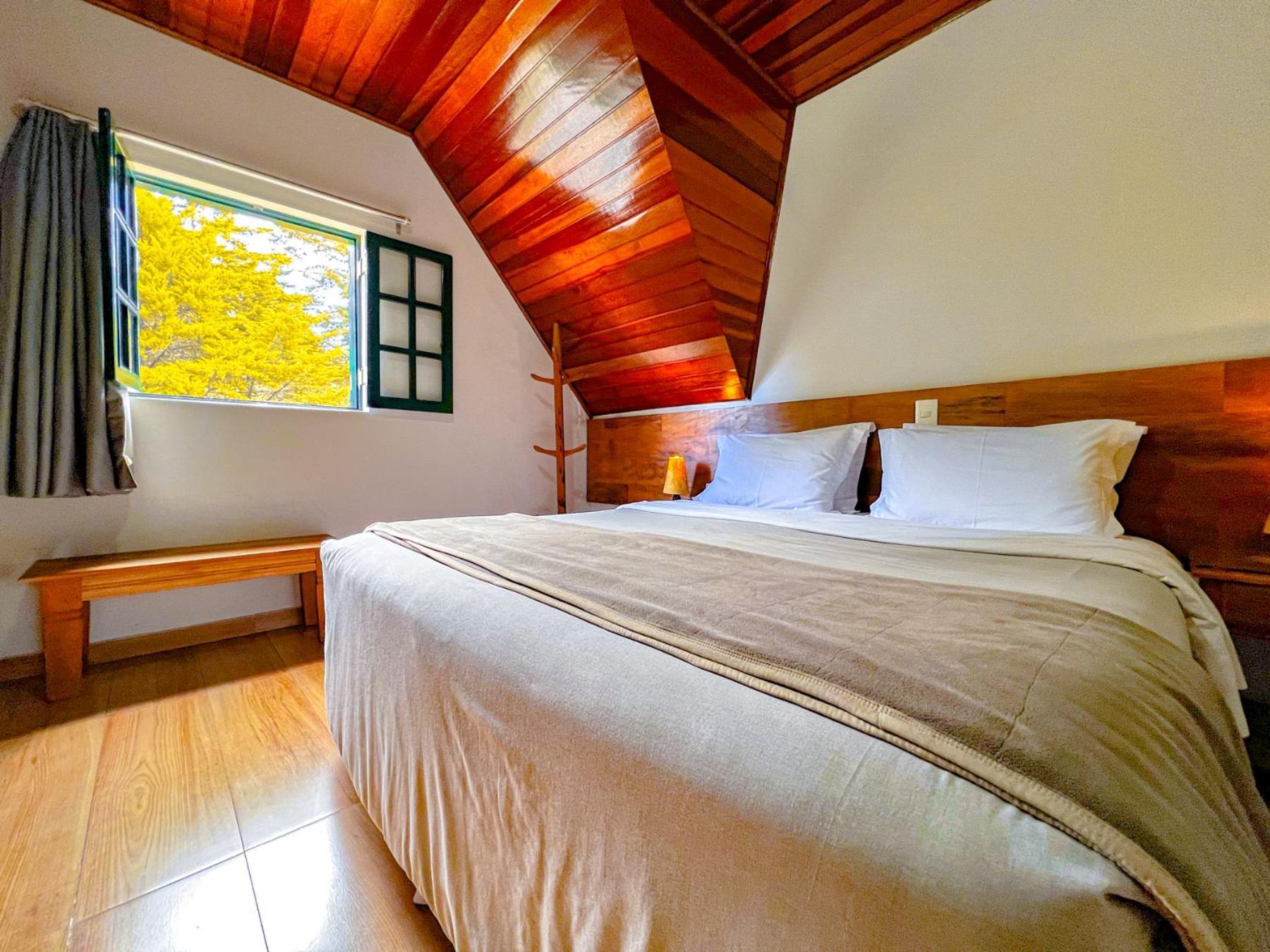 Deluxe Triple Room,1615393696:JPEG